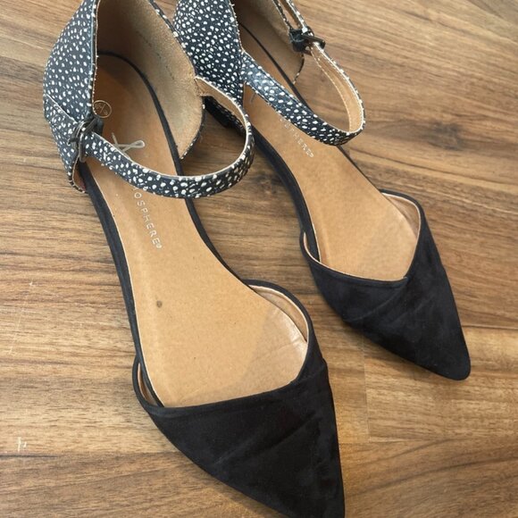 Black flats with strap and spotted heel (Sz 8.5-9) - Atmosphere - Picture 6 of 6